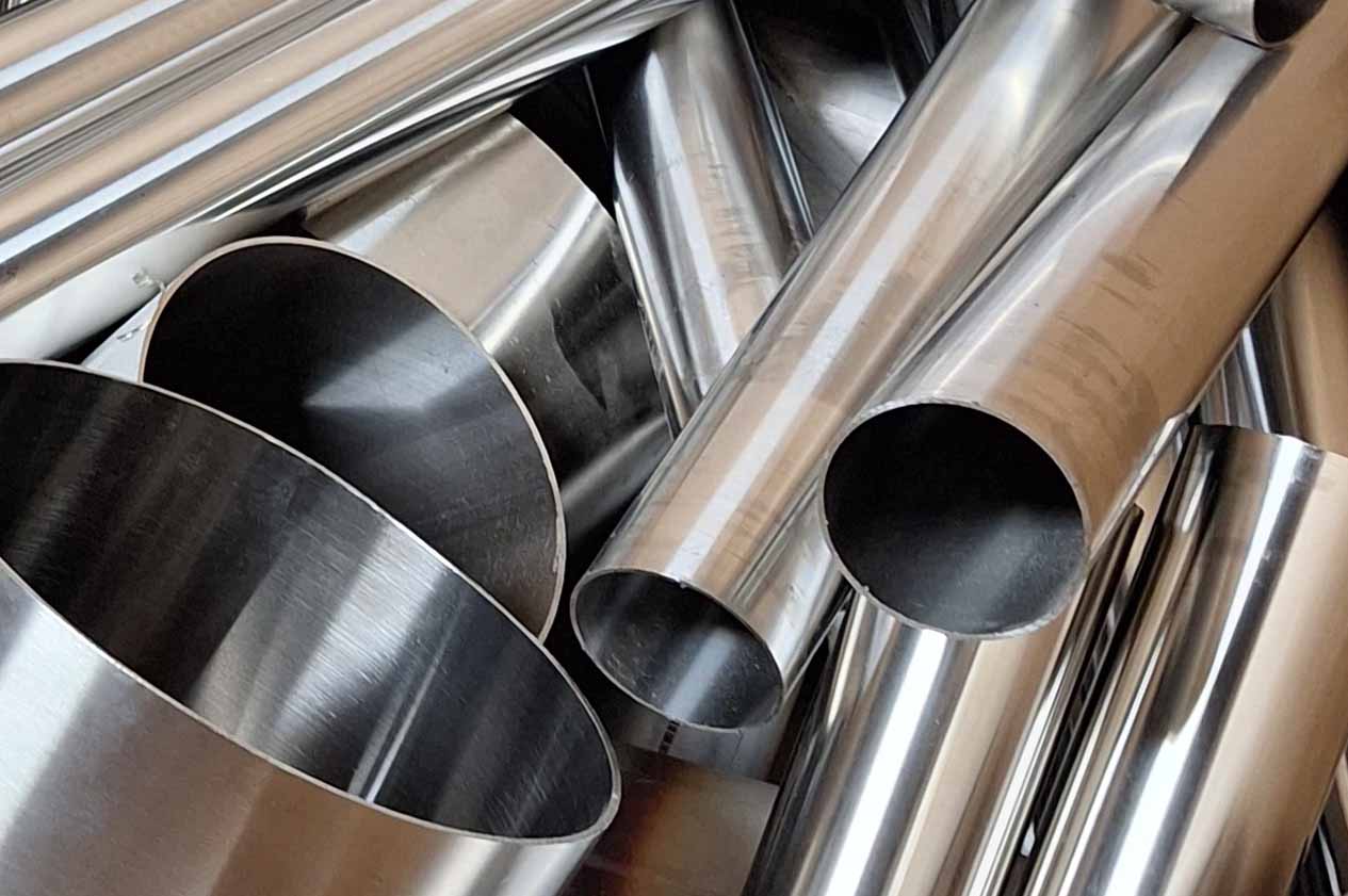 Scrap Metal Recycling - Stainless Steel Pipes Tubes